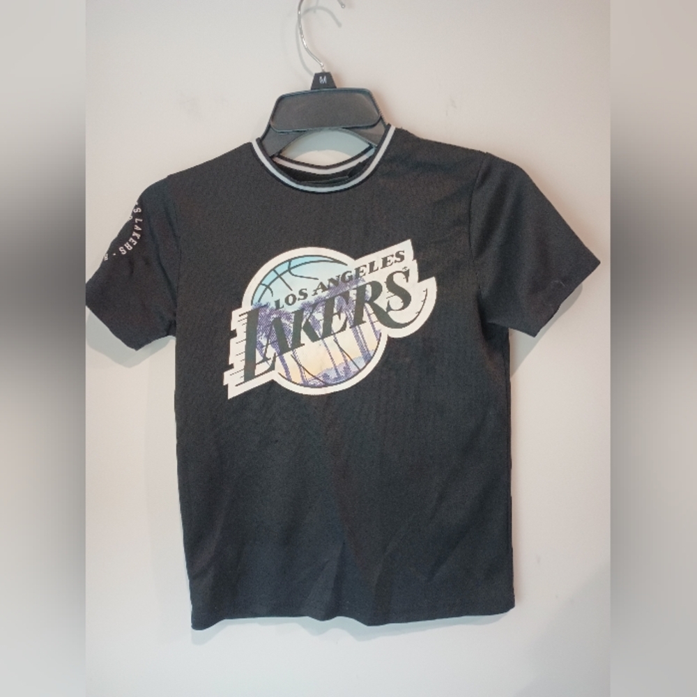 ​NBA Brand LeBron James #23 Los Angeles Lakers Youth T-Shirt SZ 8/9 Basketball